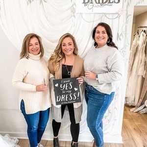 Meet your Posher, Claire